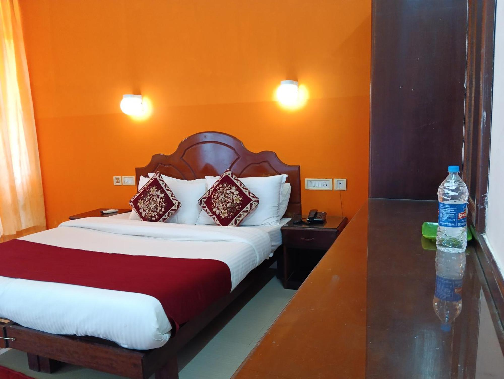 Vedantha Inn Kovalam Eksteriør bilde
